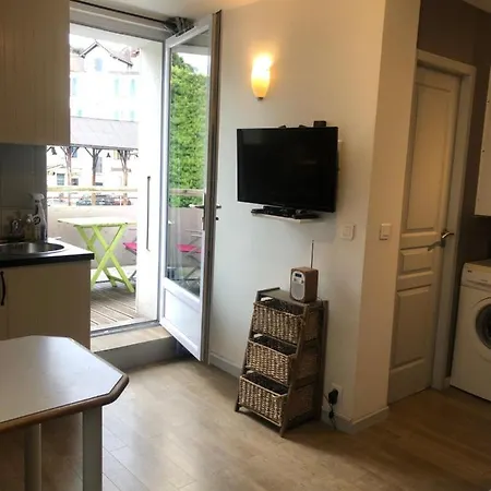 6 Versoie Avec Parking *